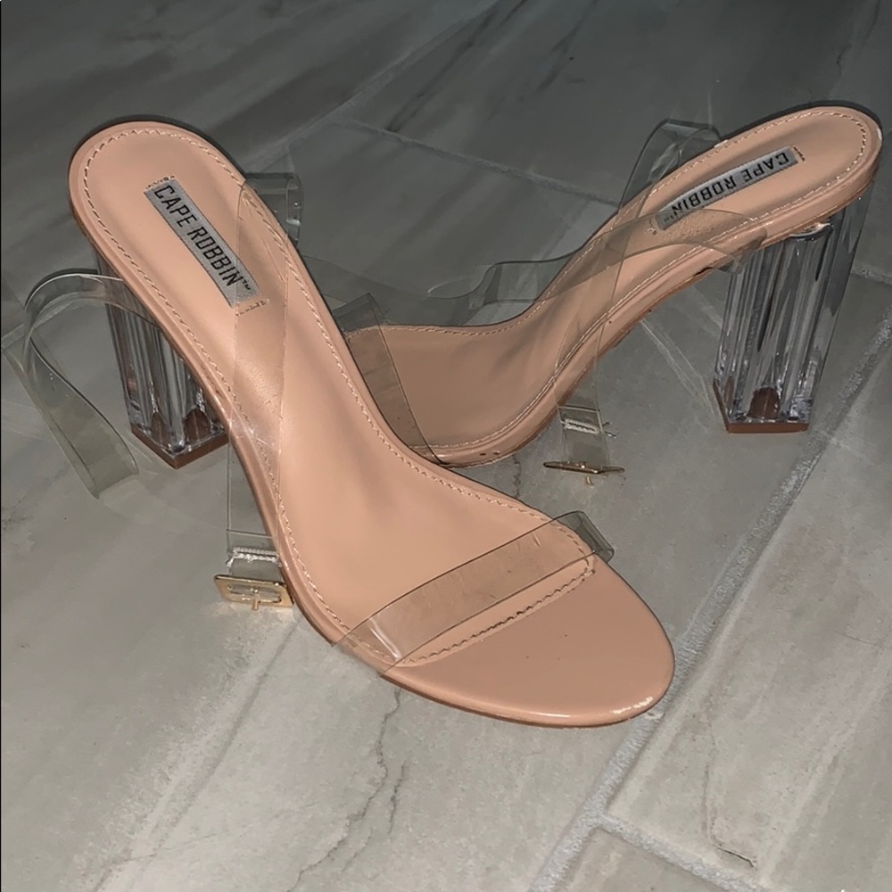 Clear Strapped Heels Sz 10 Cape Robbin